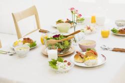 蠢蠢的吃法，探索食物的非传统搭配与创意料理