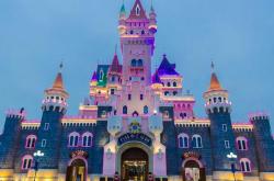 圣诞小镇旅游攻略：全球梦幻景点推荐与最佳体验指南，带你轻松寻找童话世界