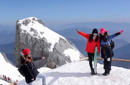 驴友徒步玉龙雪山失联9天遇难，一次难忘的探险悲剧