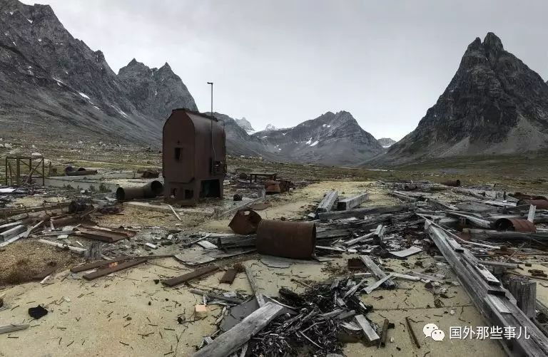 格陵兰岛冰层下的秘密，美军基地真相探究