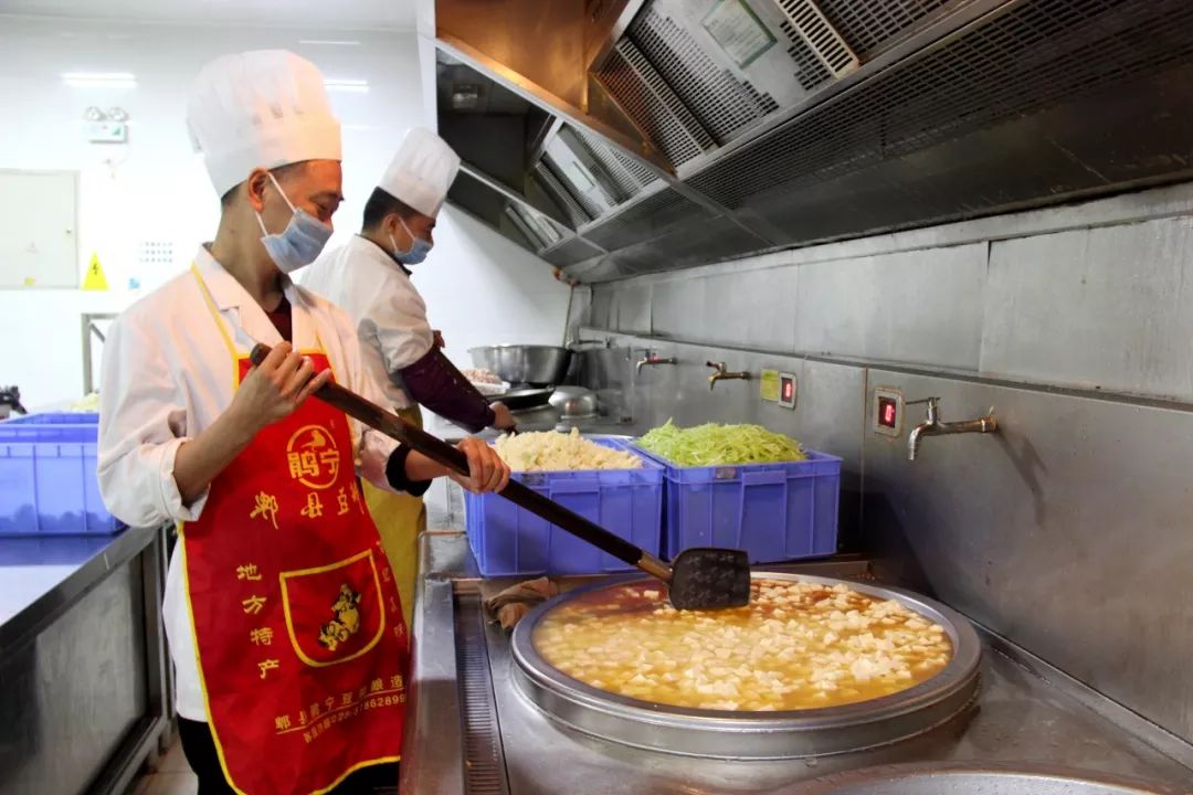 干饭文化，现代生活方式的缩影