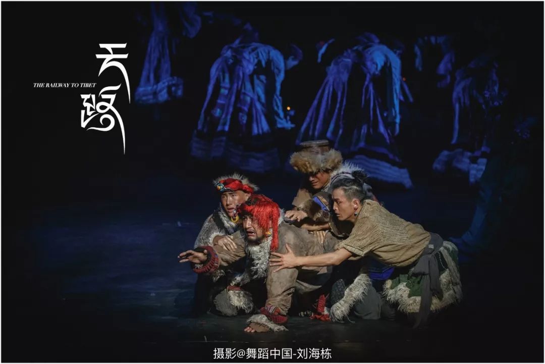 车轮之国：揭秘神秘国度的政治体系与人性挣扎，带你体验森田贤一的成长轨迹