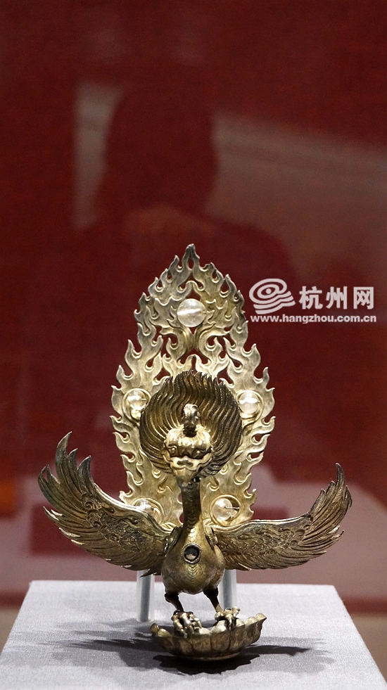 鎏金宝鉴收藏指南：从历史渊源到投资价值，轻松掌握鉴别与保养技巧