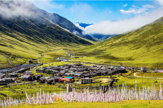 最后的天堂：探索与世隔绝的原始净土，找回简单缓慢的自然生活