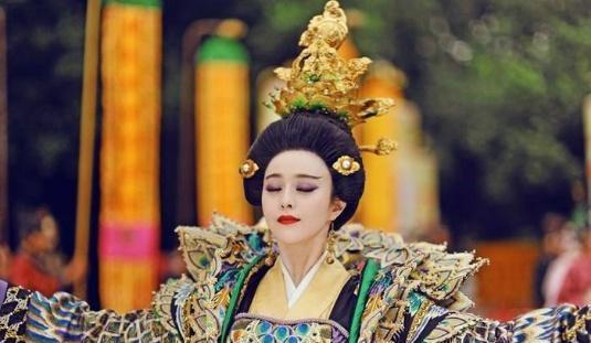 武则天秘史：揭秘中国唯一女皇不为人知的传奇人生与权谋故事