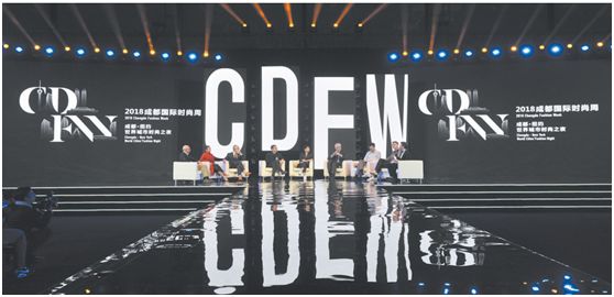 时尚都市：探索全球时尚之都的魅力与定义，体验时尚生活的便捷与快乐