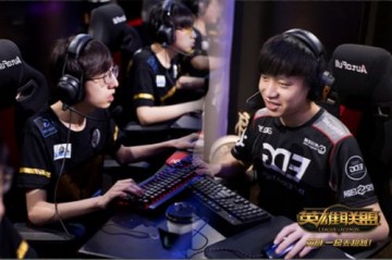 RNG夺冠背后的荆棘与荣耀：从低谷到巅峰的蜕变之路