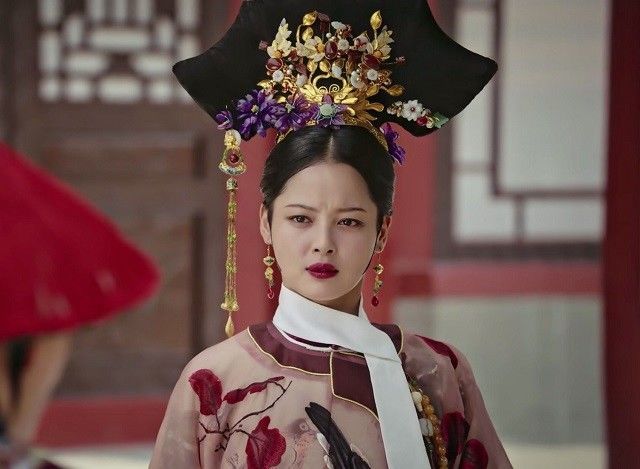 清宫升职记：从宫女到皇贵妃的职场进阶法则，轻松掌握宫廷生存智慧